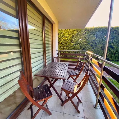 5d Zeromskiego 22/38 *