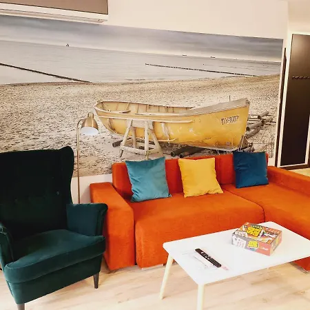 Hotel 5d Zeromskiego 22/38 *